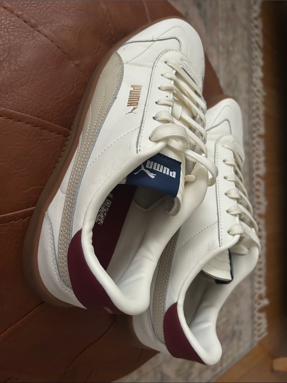 NWOT Puma Men’s White Leather Sneakers - Picture 2 of 5